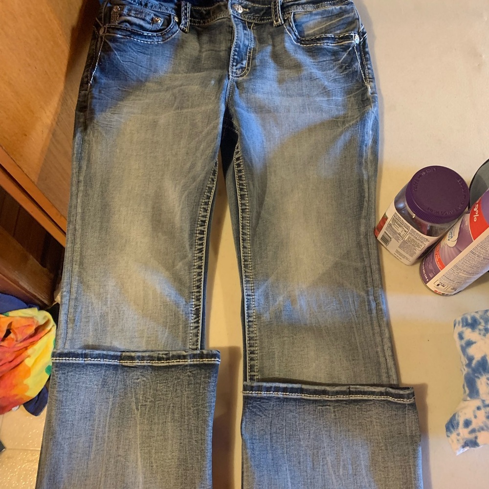 Basically brand new miss me jeans! Size 34/34. Paid $99 plus taxes